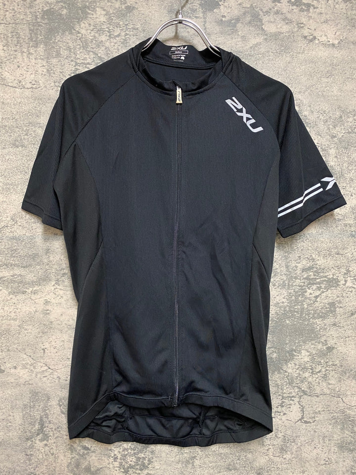 JN199 ツータイムズユー 2XU 半袖 サイクルジャージ 黒 M ほつれあり