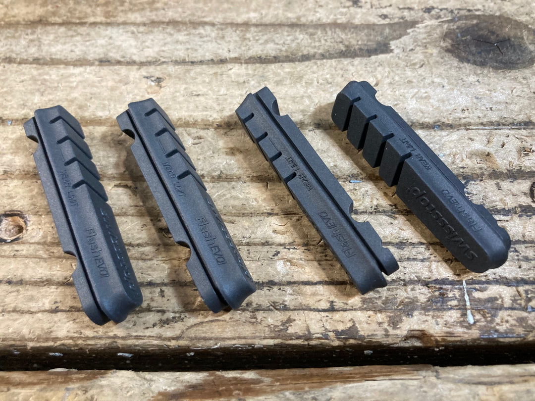 KI440 AX Lightness ブレーキパッド 4pcs シマノ用
