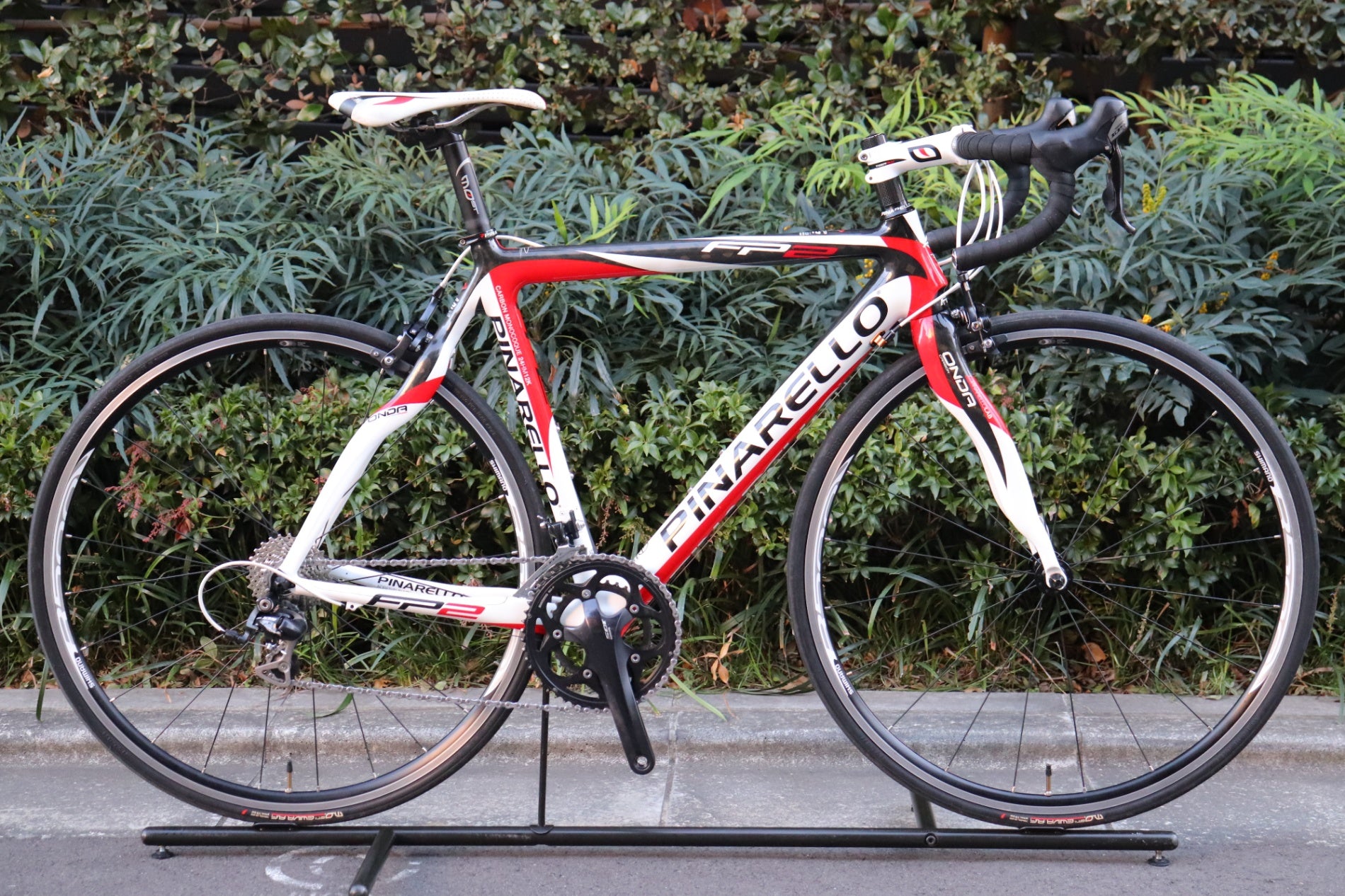 ピナレロ PINARELLO FP2 CARBON 2011年 510サイズ シマノ 105 5700 10S