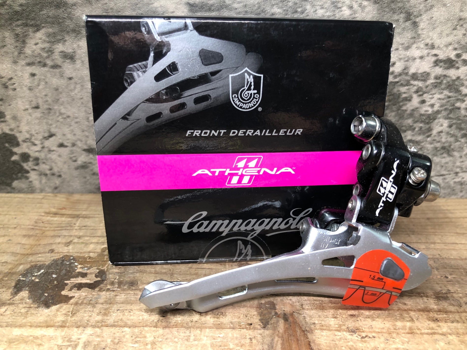 新品　Campagnolo Athena 直付フロントディレイラー 新品 Campagnolo Athena 直付フロントディレイラー 新品