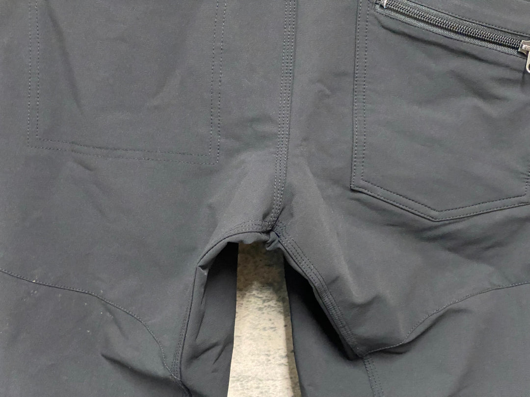 JO673 スワーヴ SWRVE ショートパンツ 黒 32