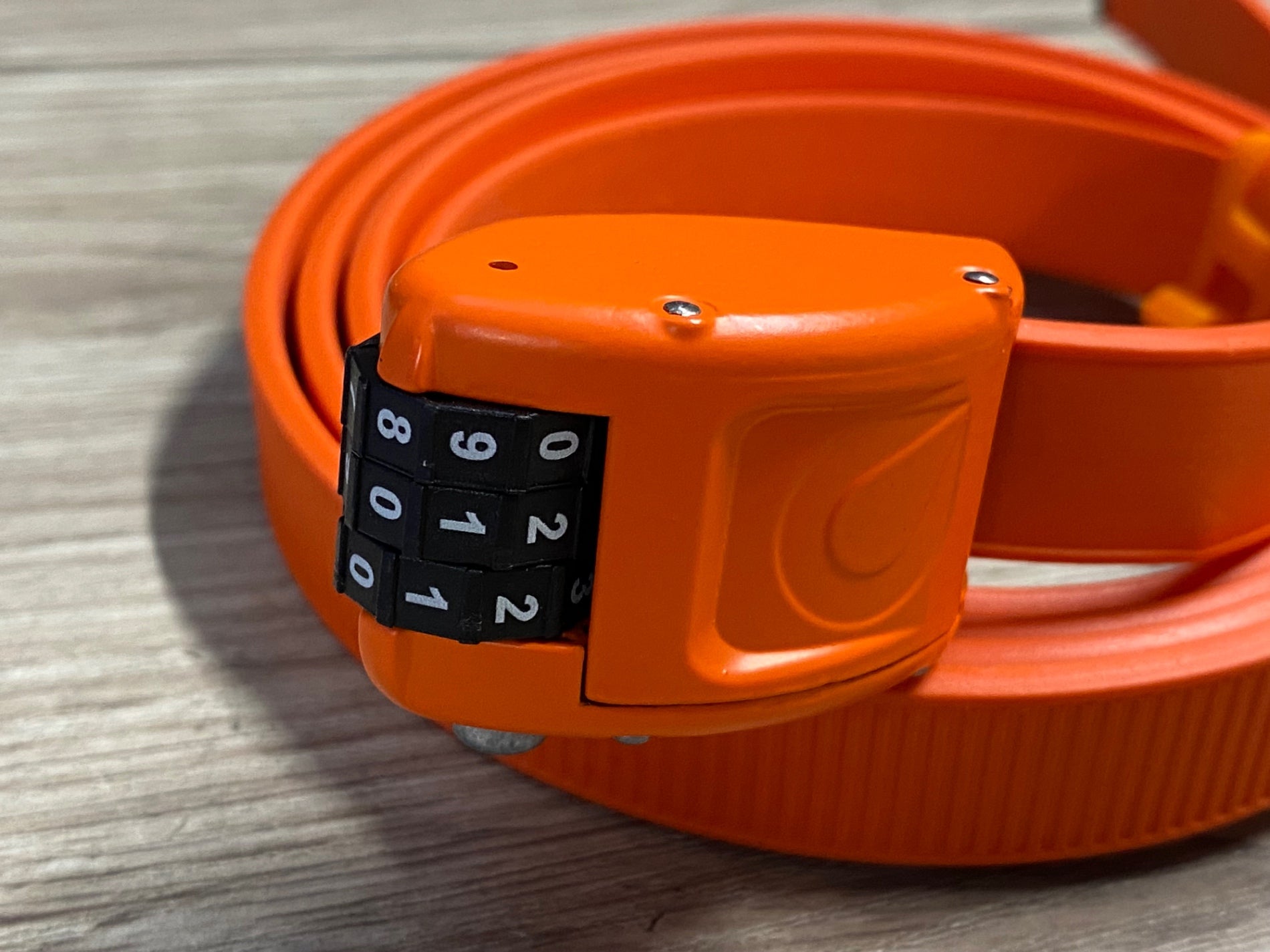 JY956 オットーロック OTTOLOCK バンドロック 鍵 152cm長 オレンジ