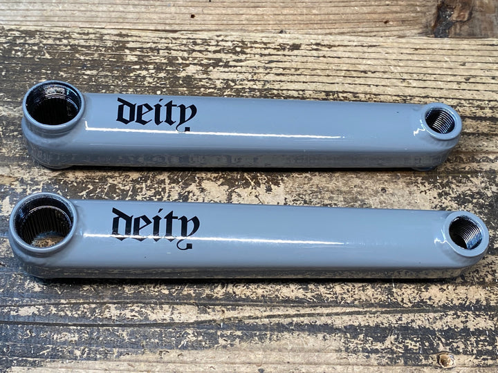 IV362 Deity components クランクアームセット 36 teeth axle 19m/m 153mm グレー 170mm