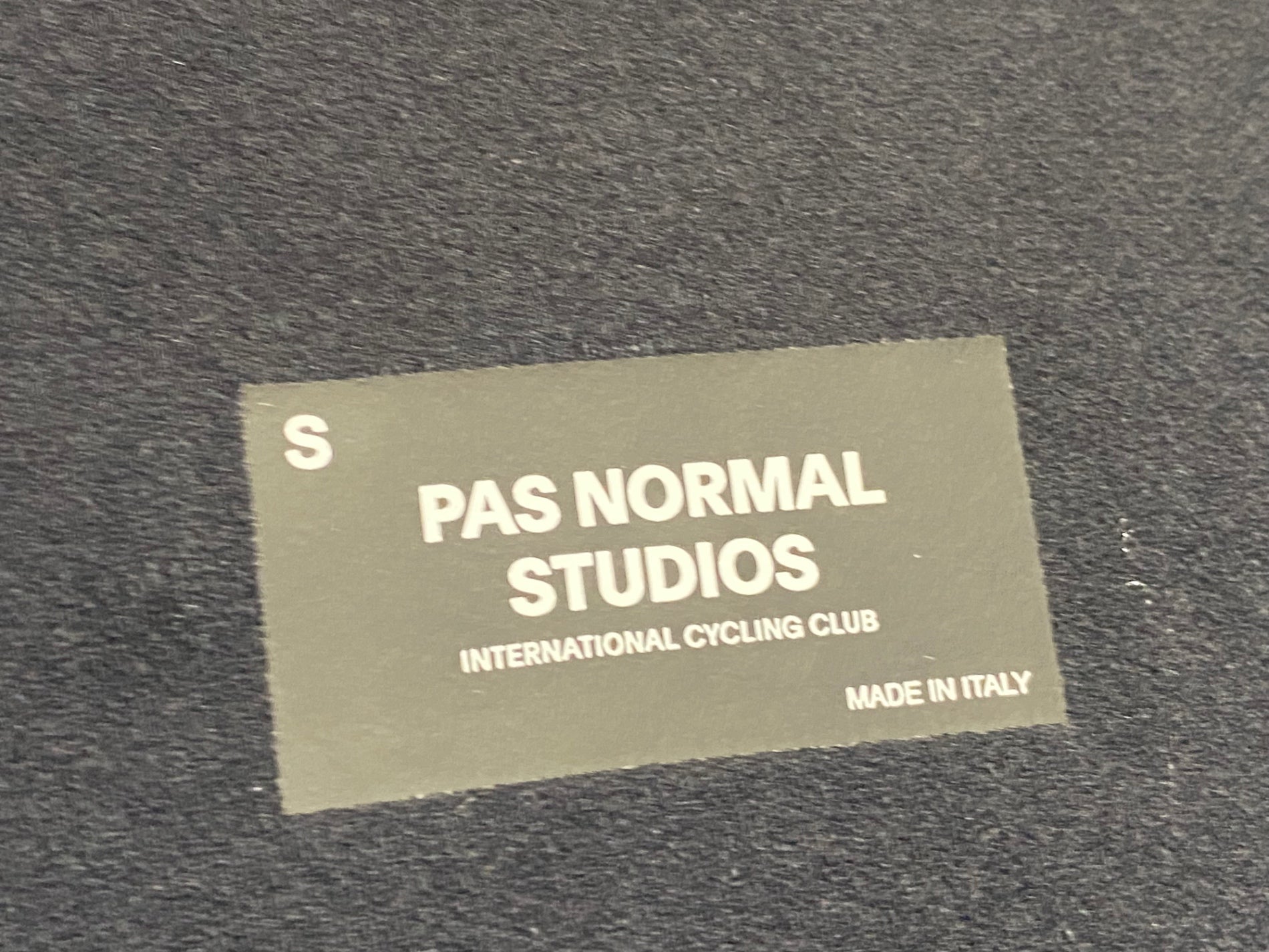 JT183 パスノーマルスタジオ PAS NORMAL STUDIOS 長袖 サイクル