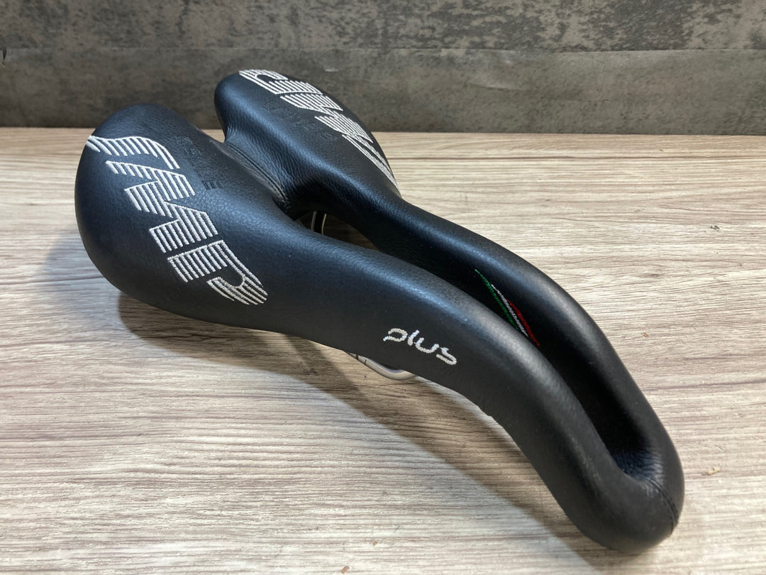 JW598 SELLE SMP プラス PLUS サドル 黒 aisi304レール