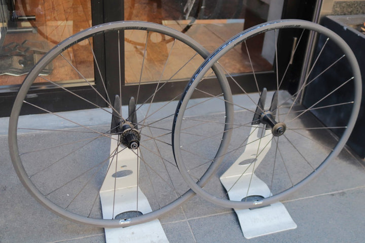 DT SWISS ダイカット オキシック PR1400 DICUT OXIC 21 アルミ チューブレスレディ ホイールセット シマノ 12/11S ワイドリム 【東京南麻布店】