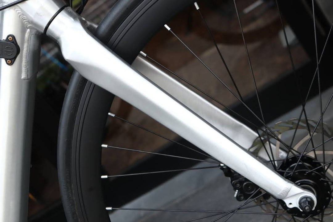 【訳あり】 WELB 電動クロスバイク 500サイズ L-TWOO A5 9S アルミ 電動アシスト Eバイク 【東京南麻布店】