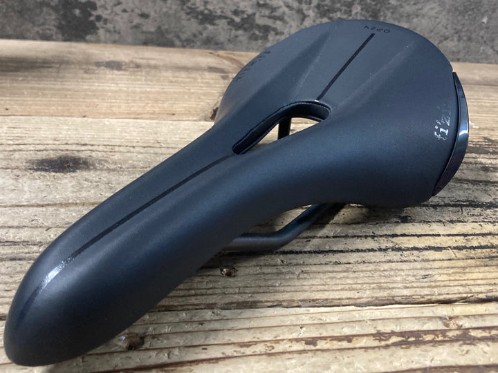 KK392 フィジーク fizik アリアンテ ALIANTE R3 OPEN サドル REGULAR kimuレール 黒