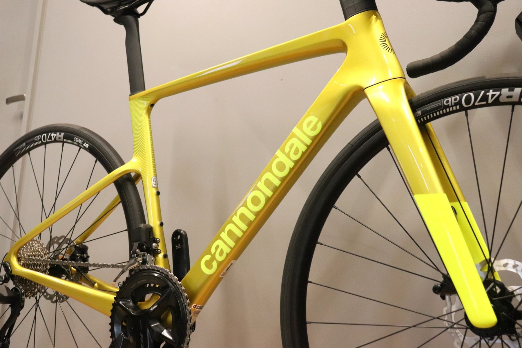 未使用 キャノンデール CANNONDALE スーパーシックス SUPERSIX EVO 3