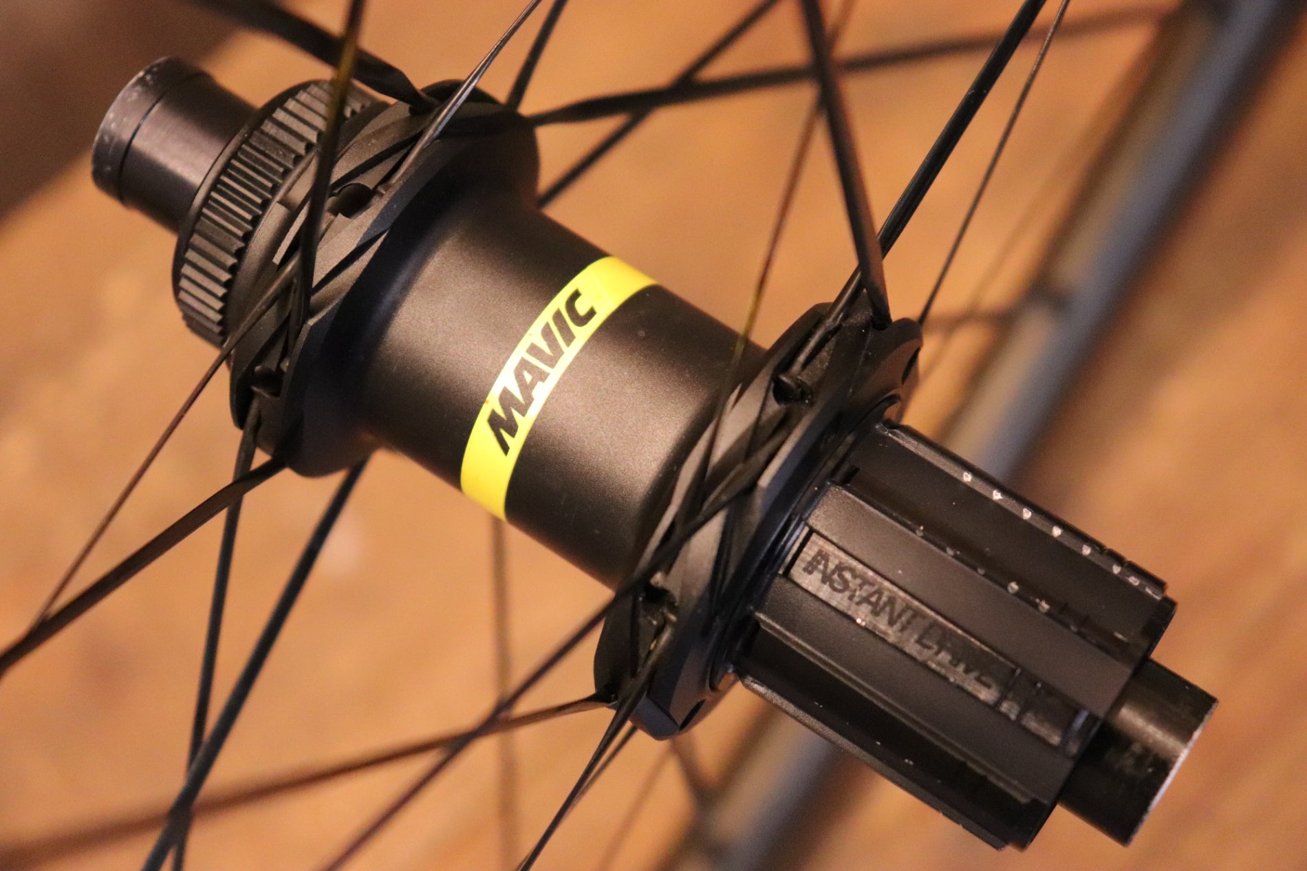 マヴィック MAVIC コスミック COSMIC SLR 45 DISC カーボン