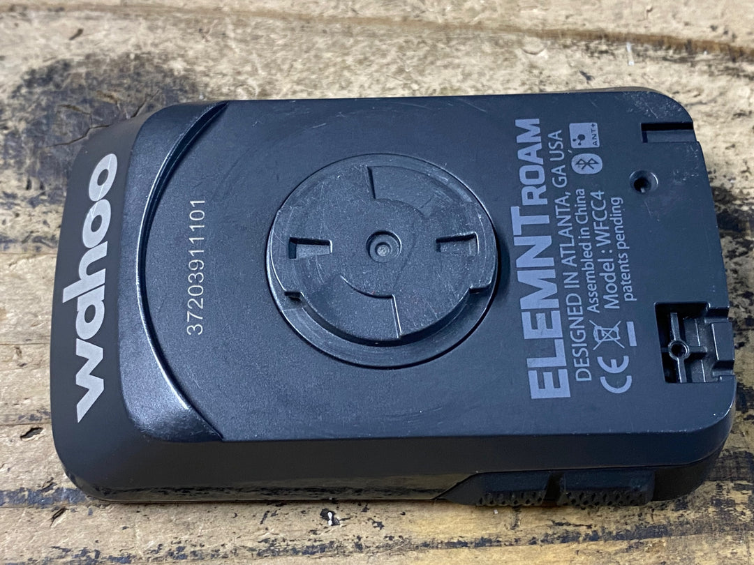 KG052 ワフー WAHOO エレメント ELEMENT ROAM WFCC4 サイクルコンピューター ※傷,画面劣化