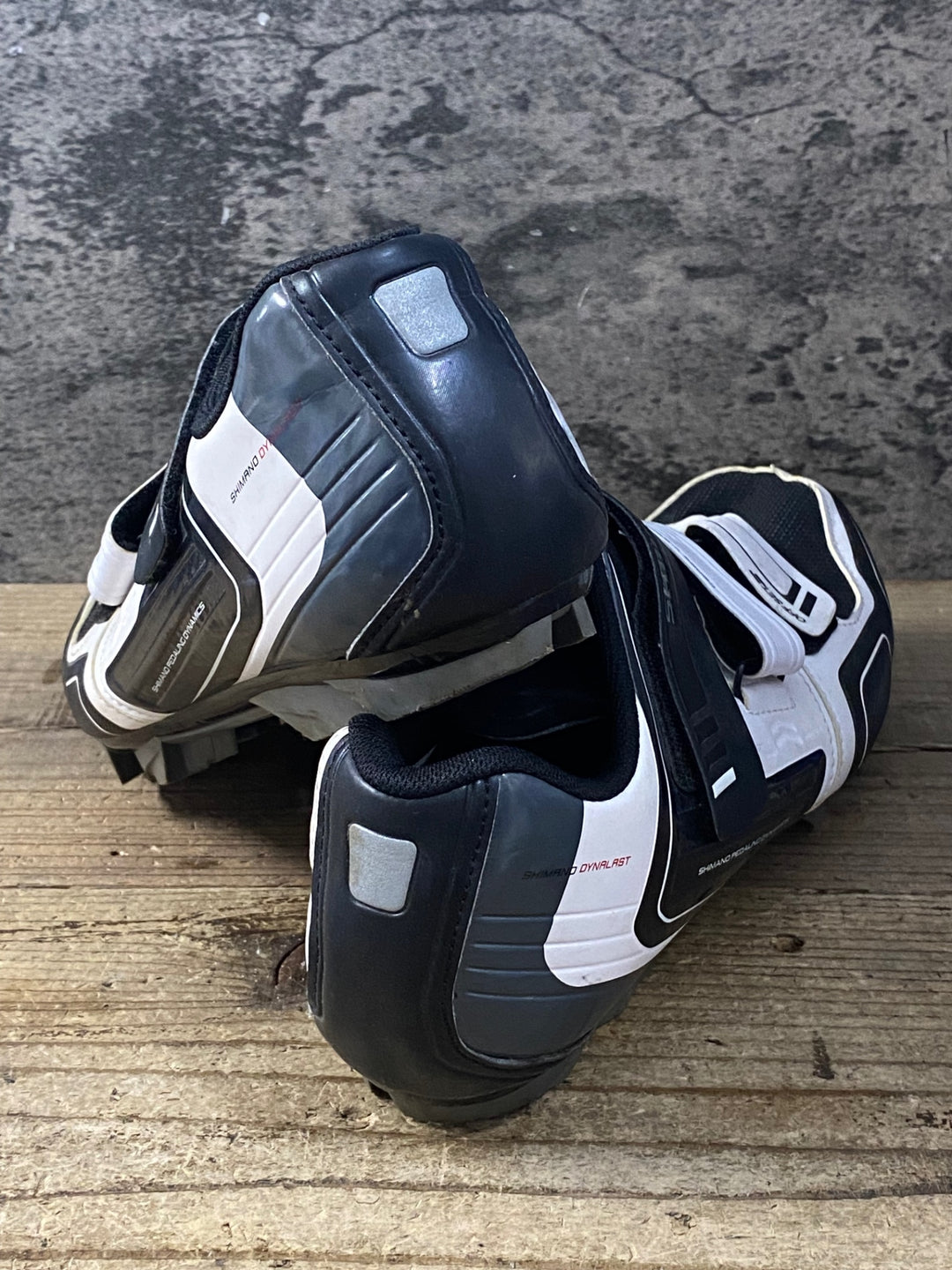 KE814 シマノ SHIMANO XC31 SH-XC31W ビンディングシューズ 白 黒 EU43