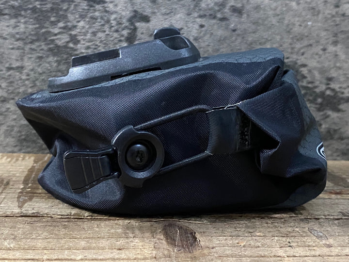 JY844 オルトリーブ ORTLIEB サドルバッグ グレー ※固定具欠品