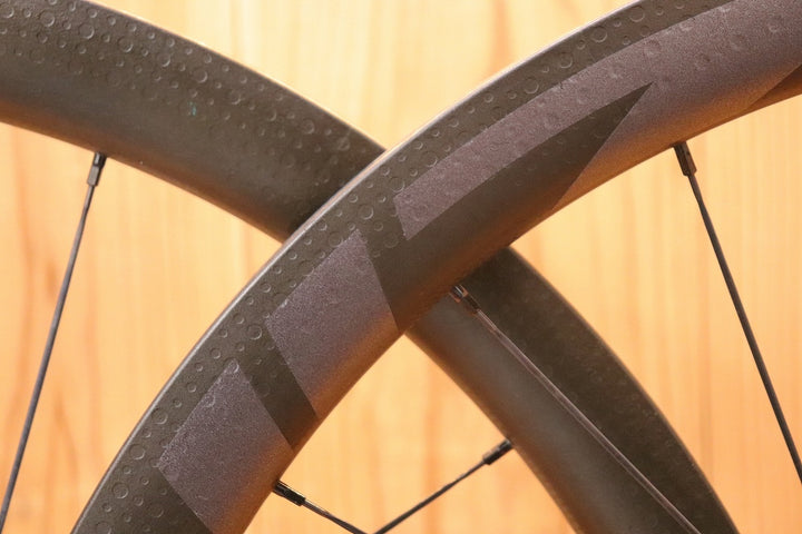 ジップ ZIPP 303 FIRECREST TUBELESS DISC カーボン チューブレスレディ ホイールセット シマノ 11S/12S フックレス 【芦屋店】