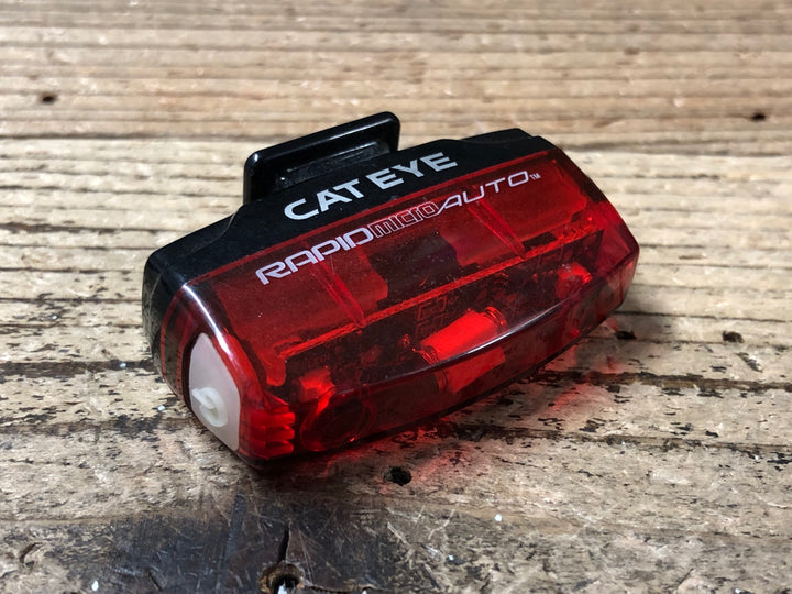 JY399 キャットアイ CATEYE RAPID MICRO AUTO リアライト 点灯確認済