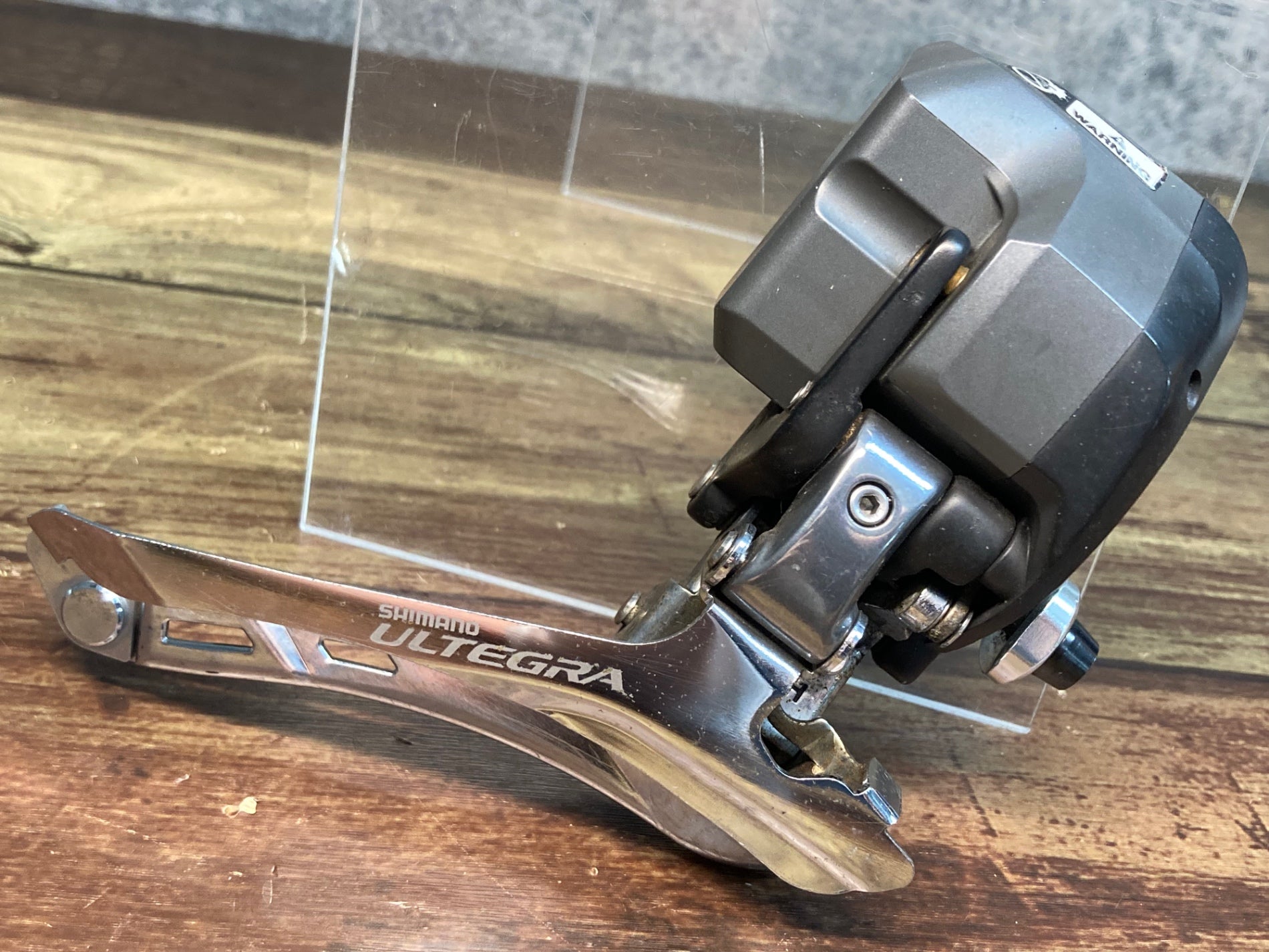 購入割引 Shimano Ultegra FD-6770 DI2フロントディレイラー 【公式通販】