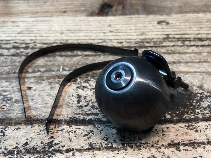 JN777 スパーサイクル SPURCYCLE Bell ベル 黒 青