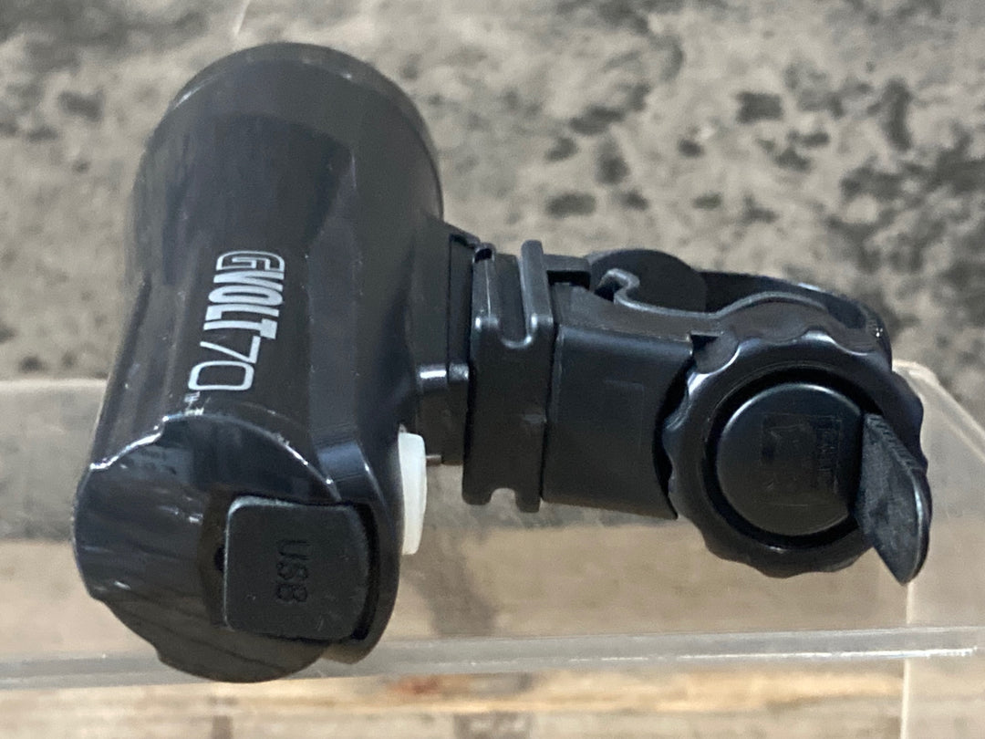 KM612 キャットアイ CATEYE GVOLT70 フロントライト 点灯確認済み