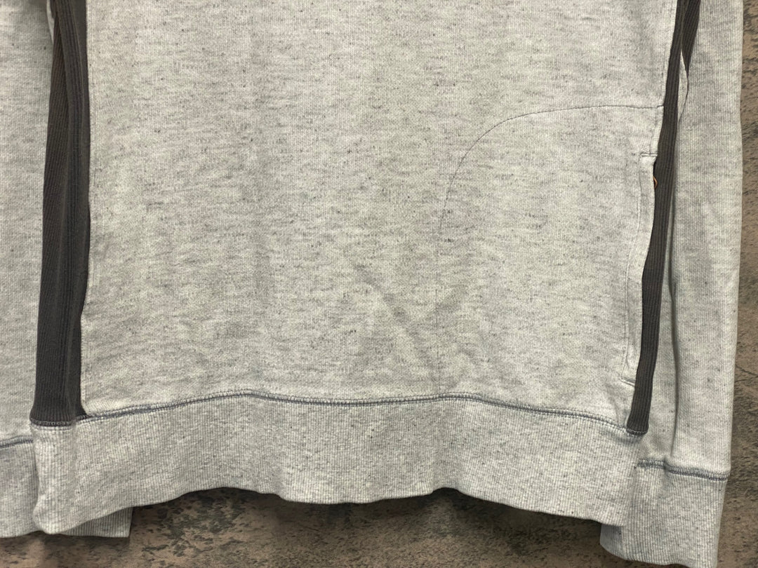 JY838 リーバイストラウス LEVI STRAUSS 長袖 トレーナー グレー M