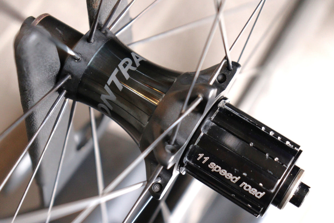 ボントレガー BONTRAGER アイオロス AEOLUS XXX 4 カーボン チューブレスレディ ホイールセット シマノ11/12S ワイドリム 【横浜店】