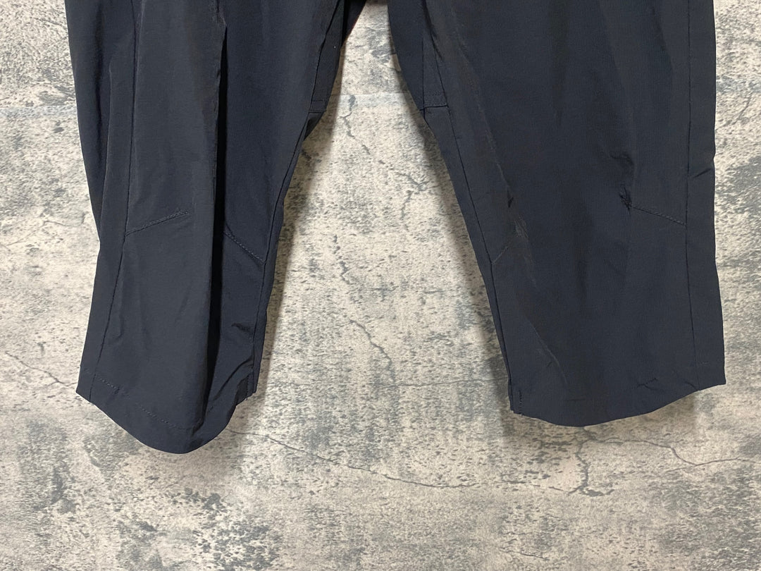 KA332 カペルミュール KAPELMUUR リップストップ 3Dクロップドパンツ 黒 S