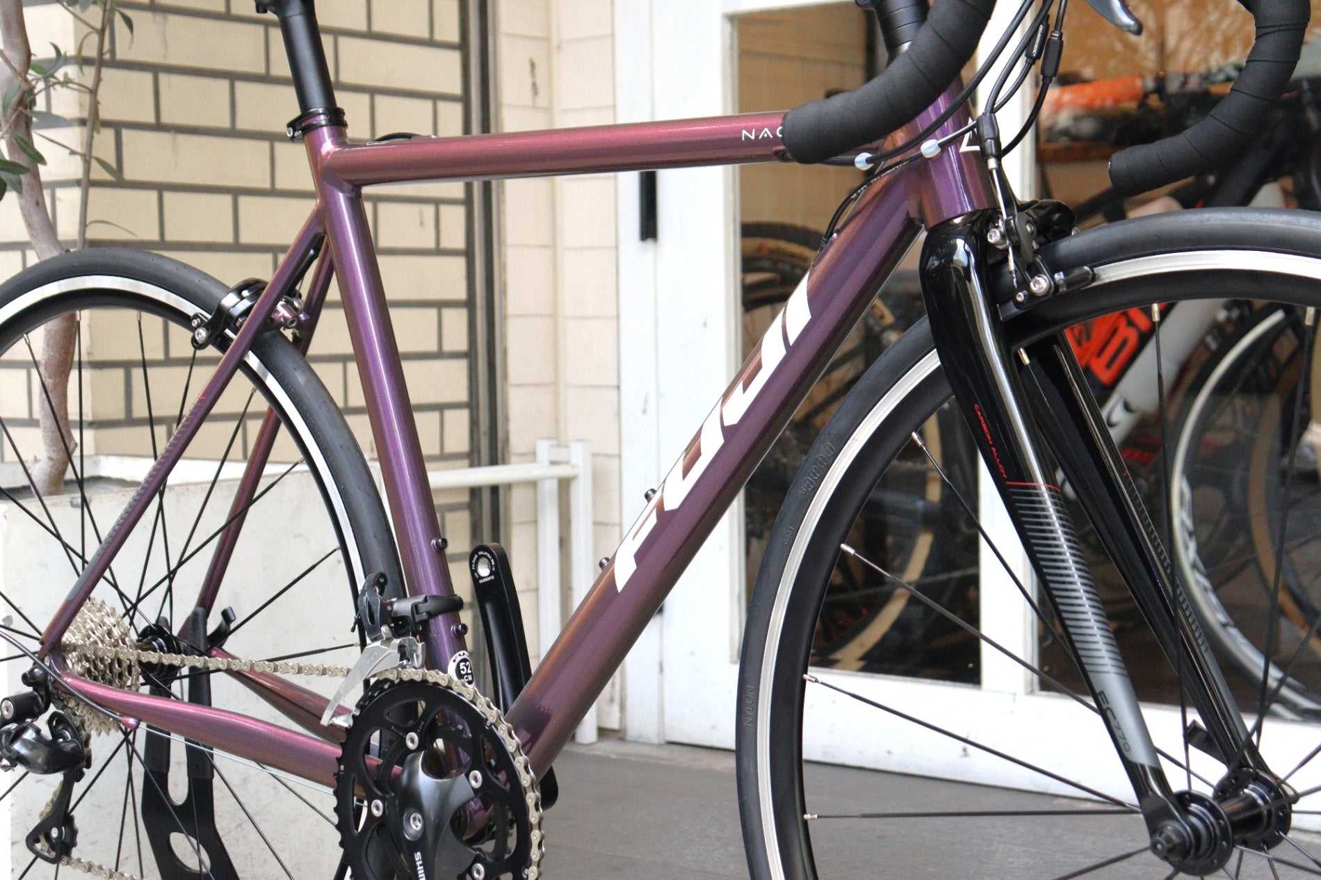 フジ FUJI ナオミ NAOMI 2022モデル 52サイズ シマノ SORA R3000 MIX