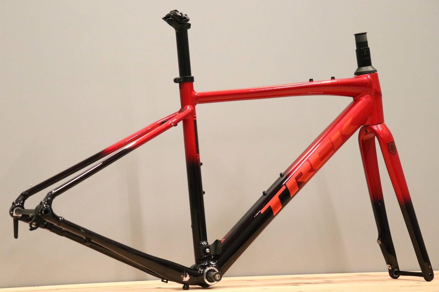 トレック TREK ドマーネ DOMANE AL2 Gen4 2024モデル 49サイズ アルミ