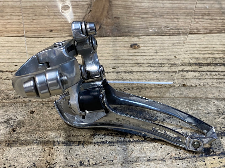 KB719 シマノ SHIMANO 105 FD-5500 フロントディレイラー Φ31.8 2s