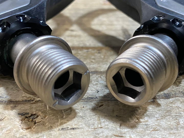 JV508 シマノ SHIMANO PD-R7000 ビンディングペダル SPD-SL