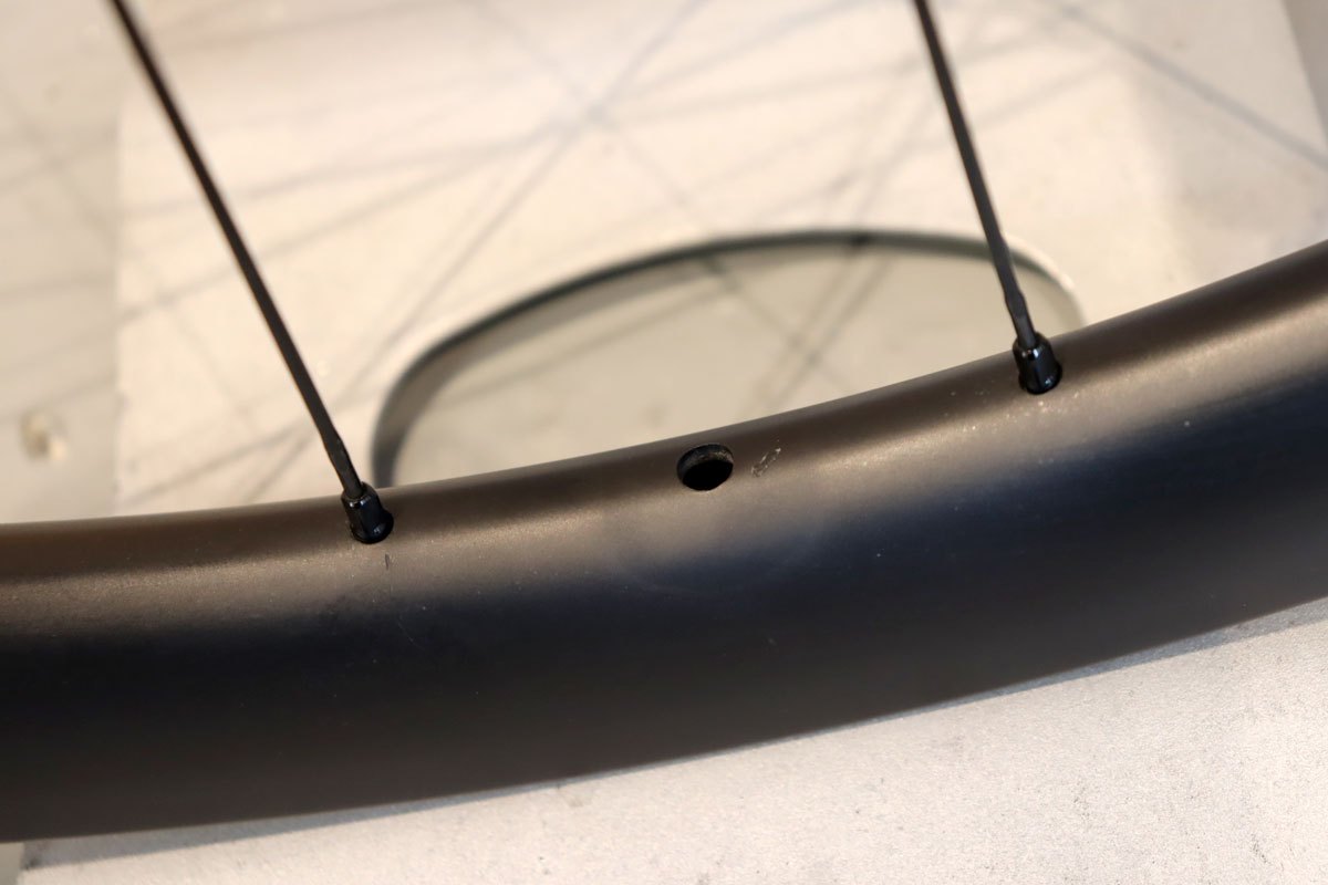 シマノ Shimano アルテグラ ULTEGRA WH-R8170 C36 カーボン