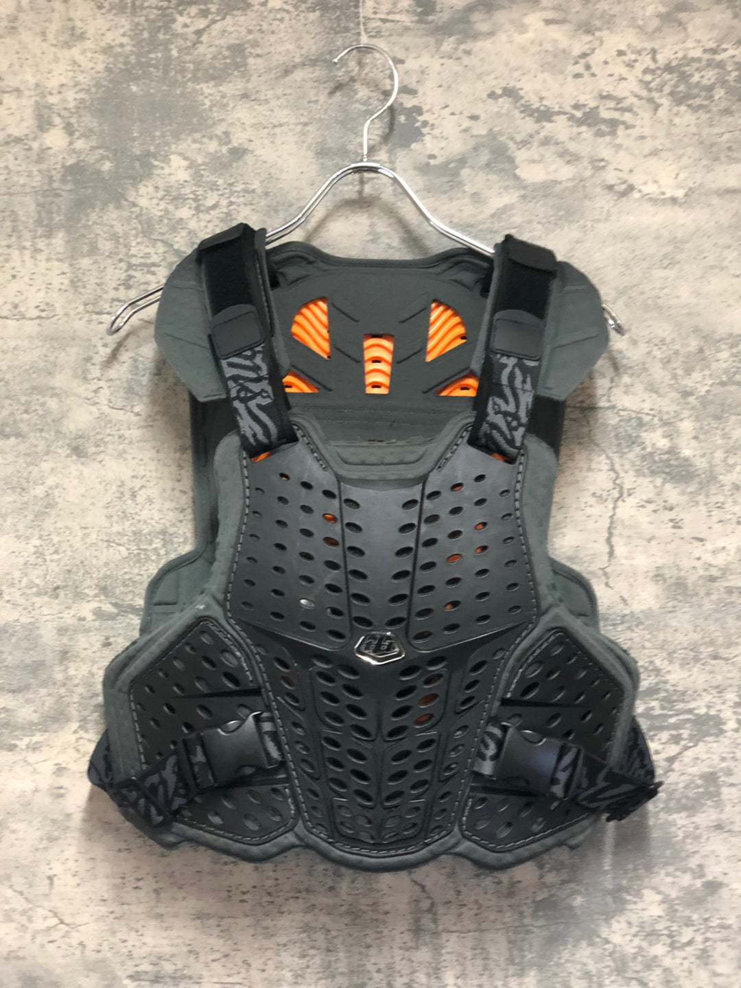 KM624 トロイリーデザイン Troy Lee Designs ROCK FIGHT CE 防護ベスト プロテクター