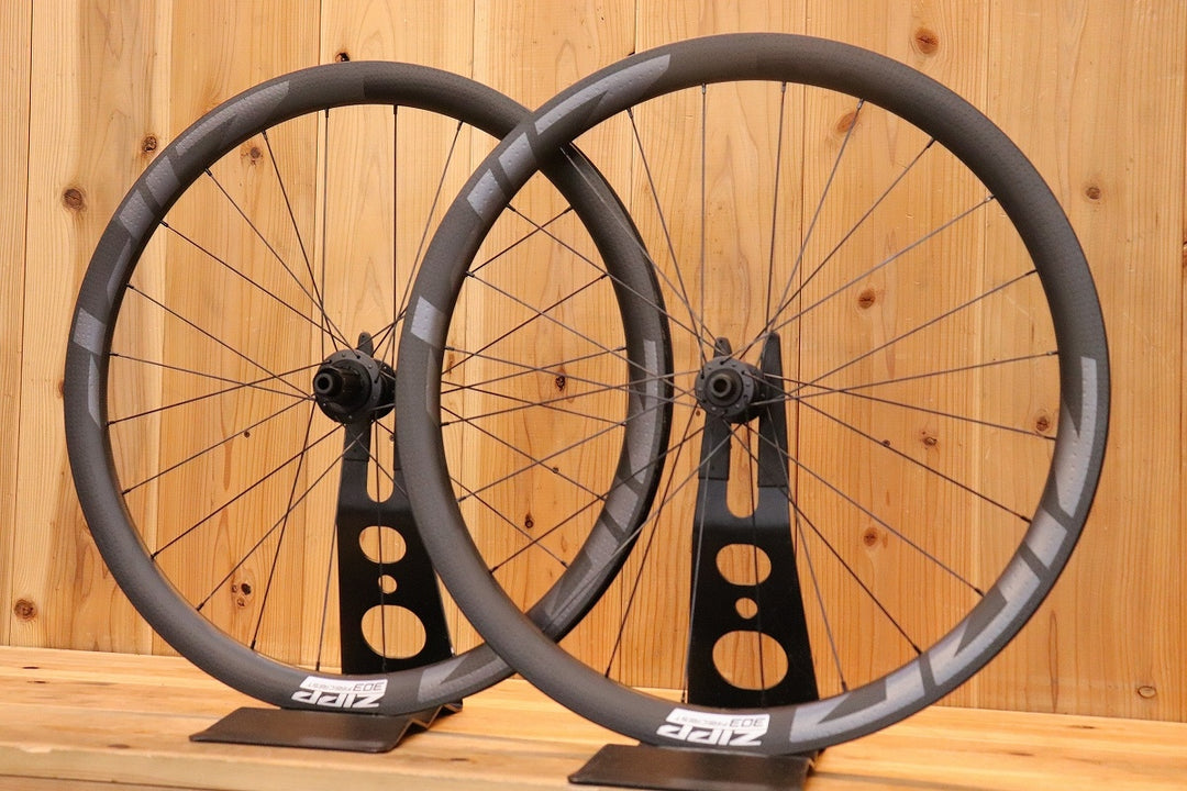 ジップ ZIPP 303 FIRECREST DISC カーボン チューブレスレディ ホイールセット シマノ 11S/12S フックレス 【芦屋店】