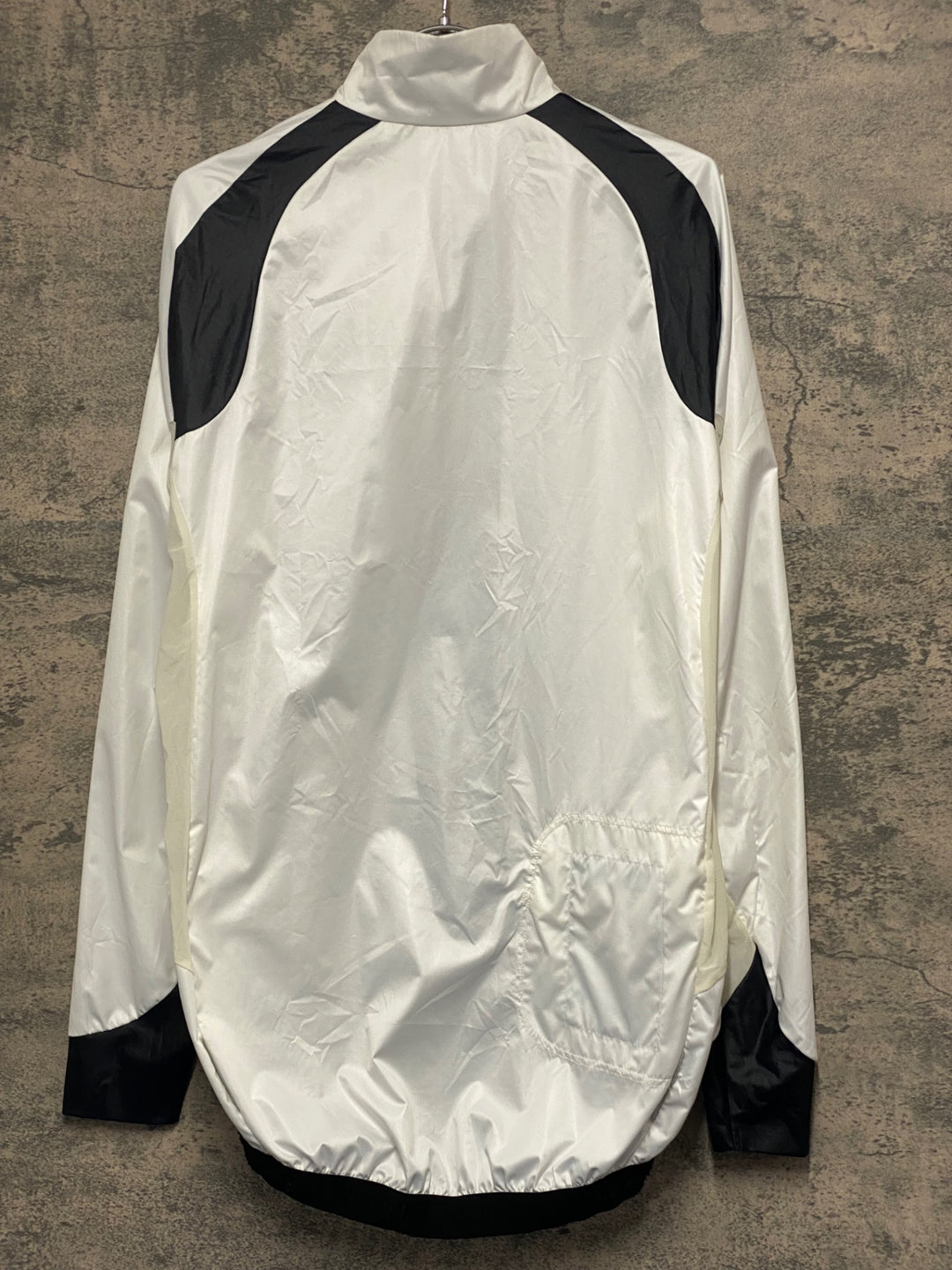 JV136 アソス ASSOS HYBRO V2 長袖 ウインドブレイカー 白 XL ※スレ