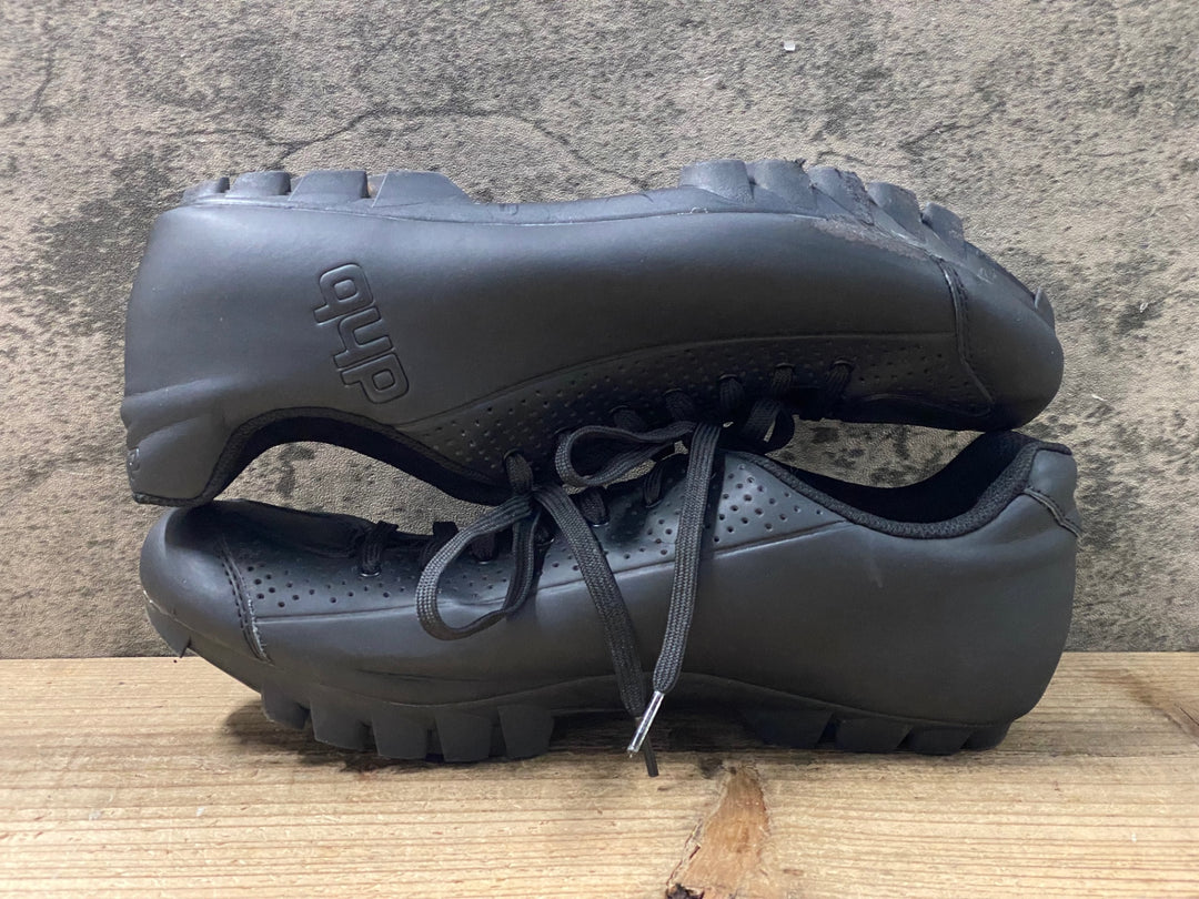 KQ572 dhb DORICA ビンディングシューズ 黒 EU43
