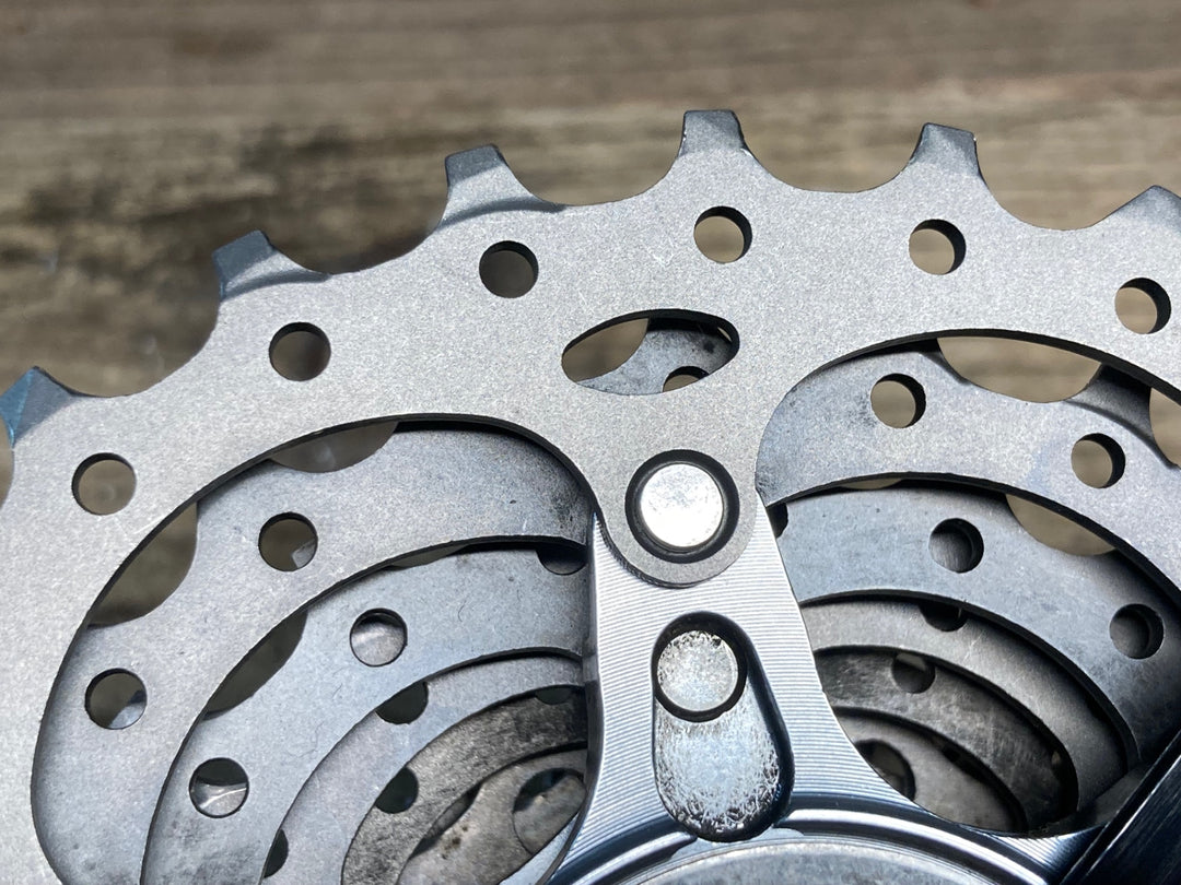 IC587 シマノ SHIMANO デュラエース DURA-ACE CS-7900 スプロケット 11-28T 10S