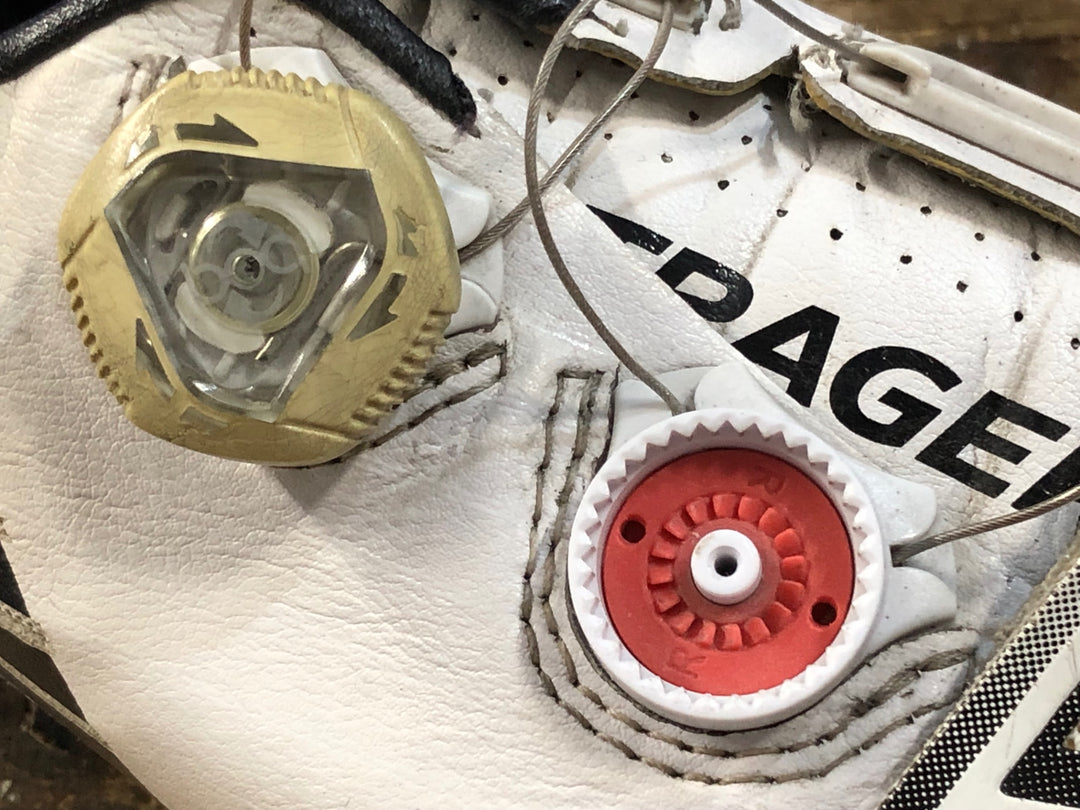 JT208 ボントレガー BONTRAGER XXX ビンディングシューズ 白 黒 EU39 ※ボアダイアル破損のためジャンク