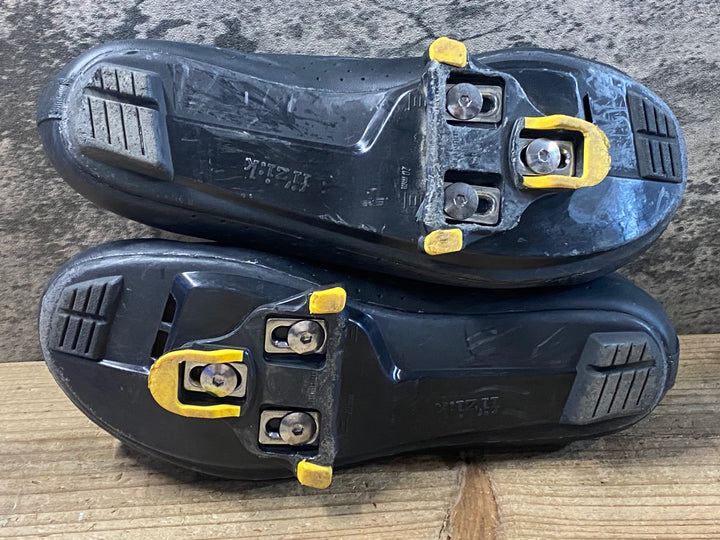 KB381 フィジーク fizik VENTO OMNA WIDE SPD-SLシューズ EU40.5 3穴 黒 ※傷スレ