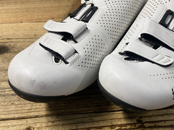 KO299 フィジーク fizik R4Road Shoes ビンディングシューズ 白 EU41