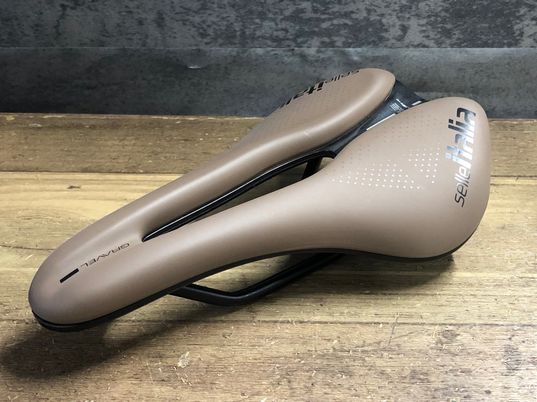 KA460 セライタリア selle italia NOVUS EVO GRAVEL サドル 茶 145mm MANGANESE