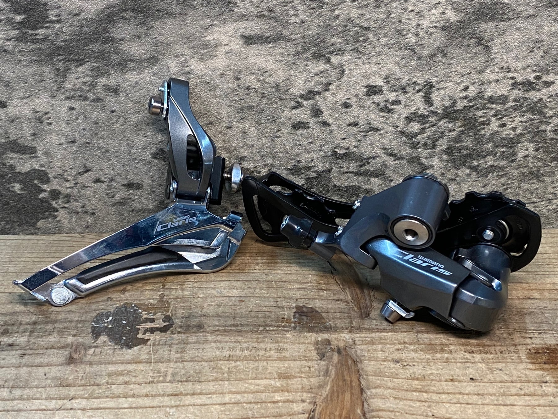 JC952 シマノ SHIMANO クラリス CLARIS FD-R2000 RD-R2000 フロント