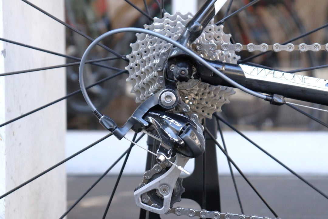 トレック TREK マドン MADONE 2.1 2013モデル 52サイズ シマノ 105 5700 MIX 10S カーボン ロードバイク 【横浜店】