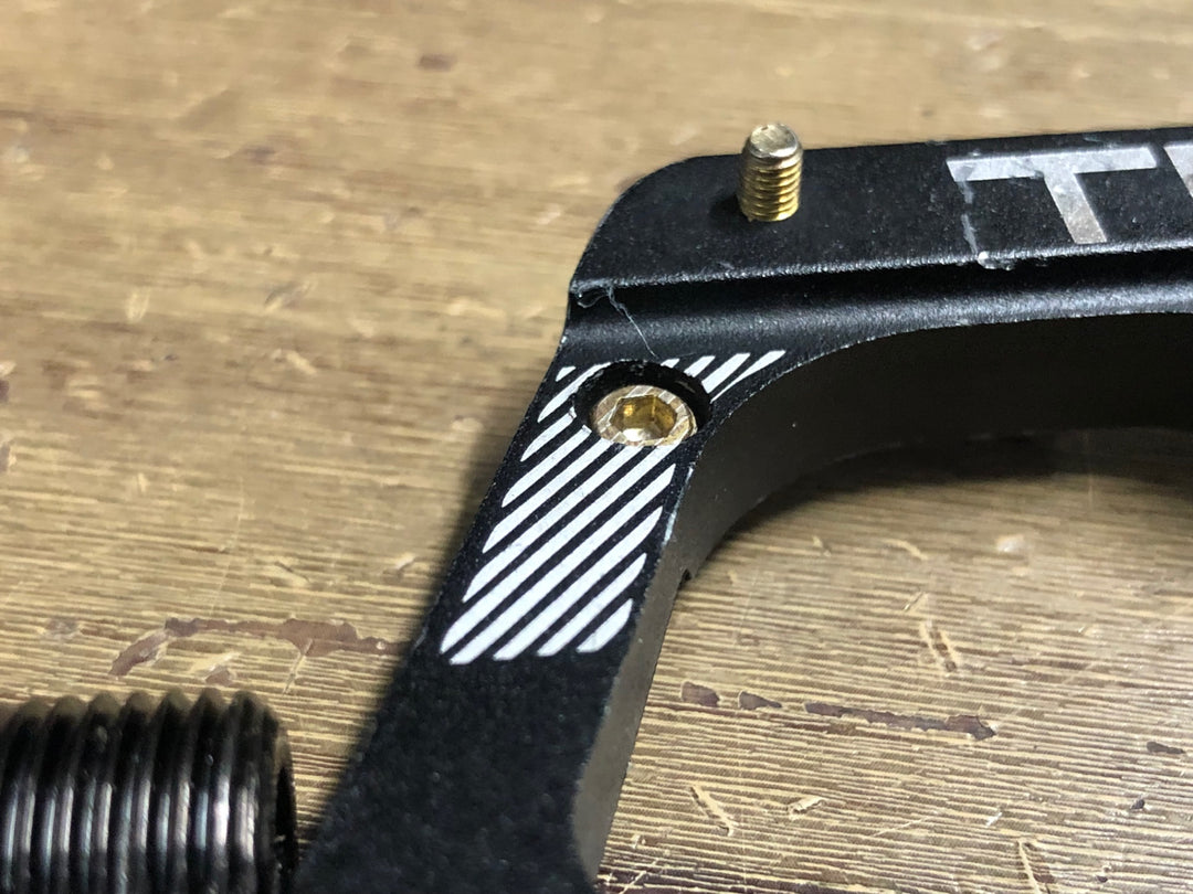 JT690 TOR TRZ CNC Platform Pedals 黒 フラットペダル