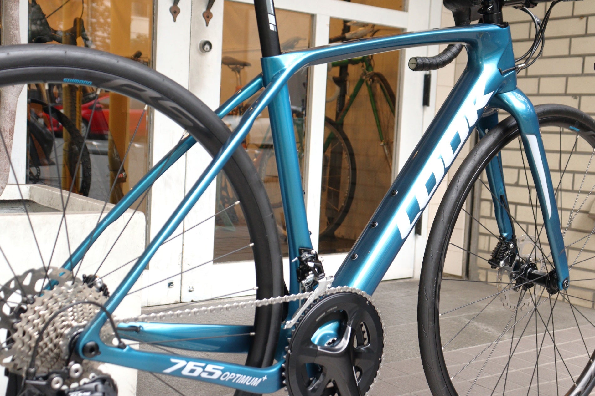 LOOK 765　ホイール抜き完成車　シマノ105 11s ルック LOOK 765 OPTIMUM PLUS DISC 2021モデル XSサイズ シマノ