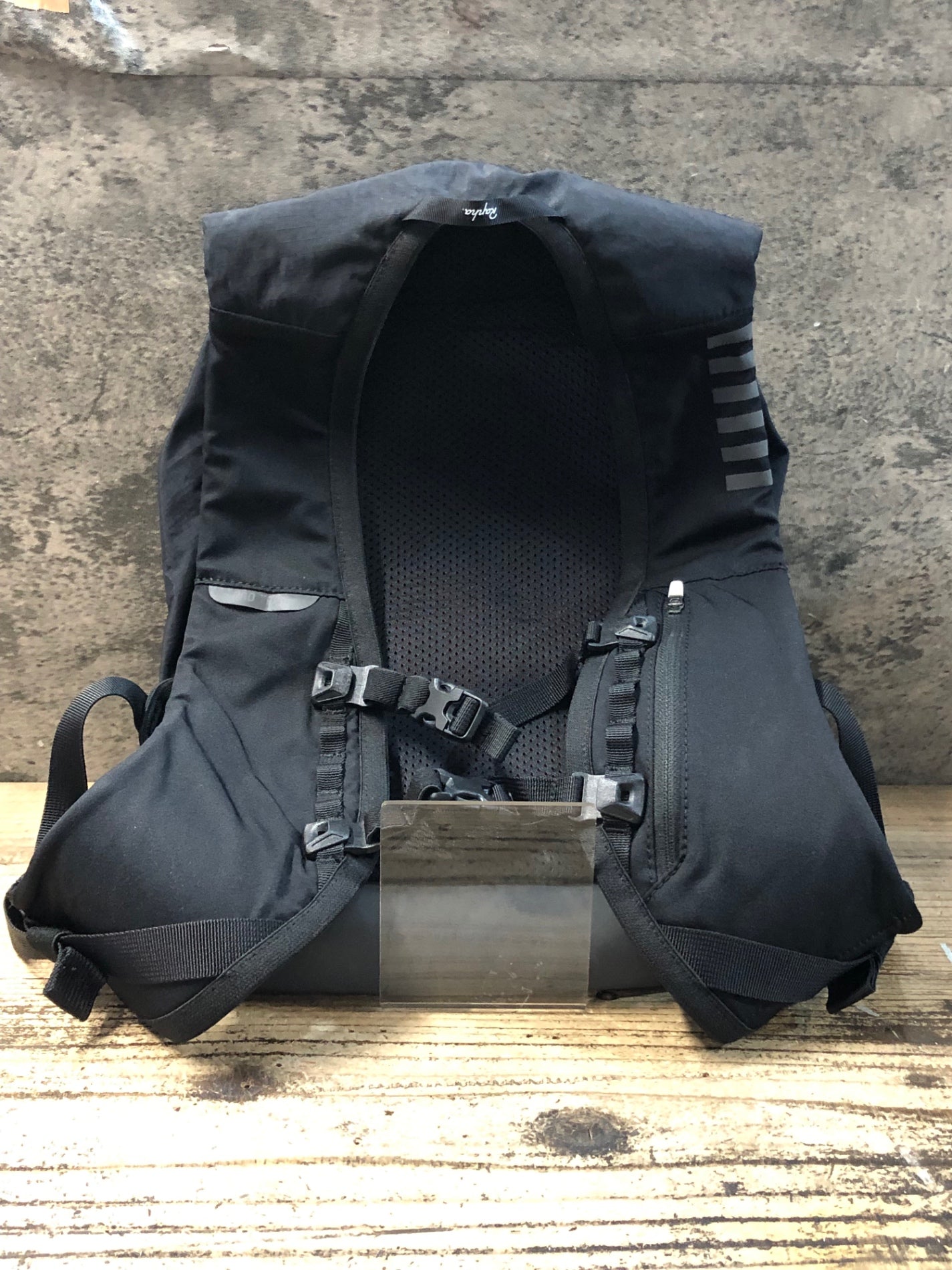 KD260 ラファ Rapha PRO TEAM LIGHTWEIGHT BACKPACK バックパック 黒