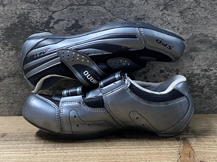 KQ303 シマノ SHIMANO RT31 SH-RT31 ビンディングシューズ 2穴 グレー EU39