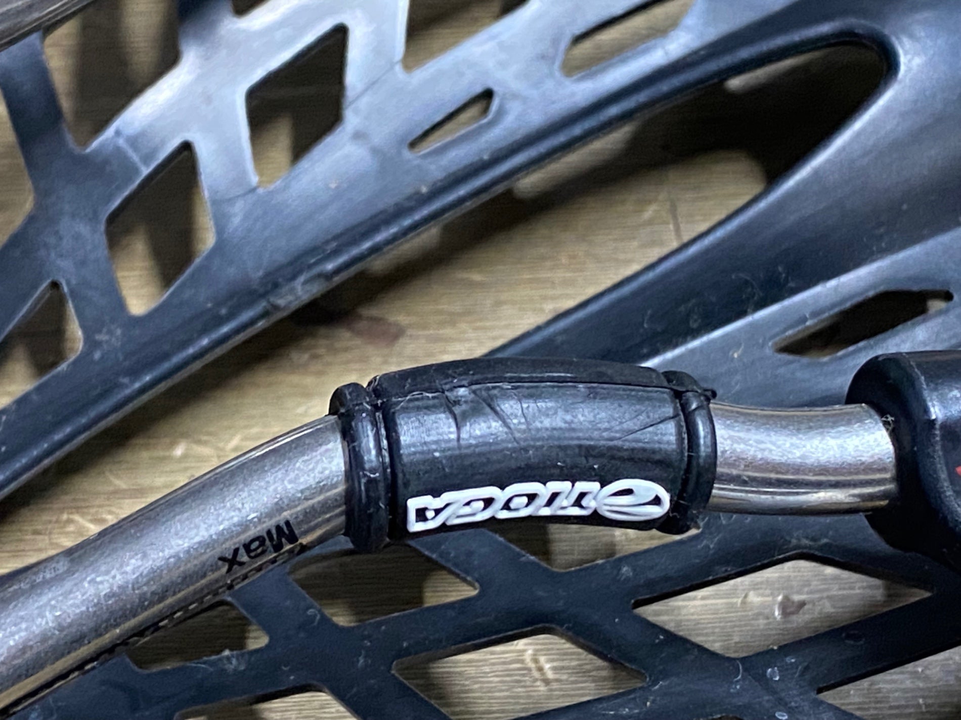 KJ917 タイオガ TIOGA SPYDER TWINTAIL サドル チタンレール – BICI