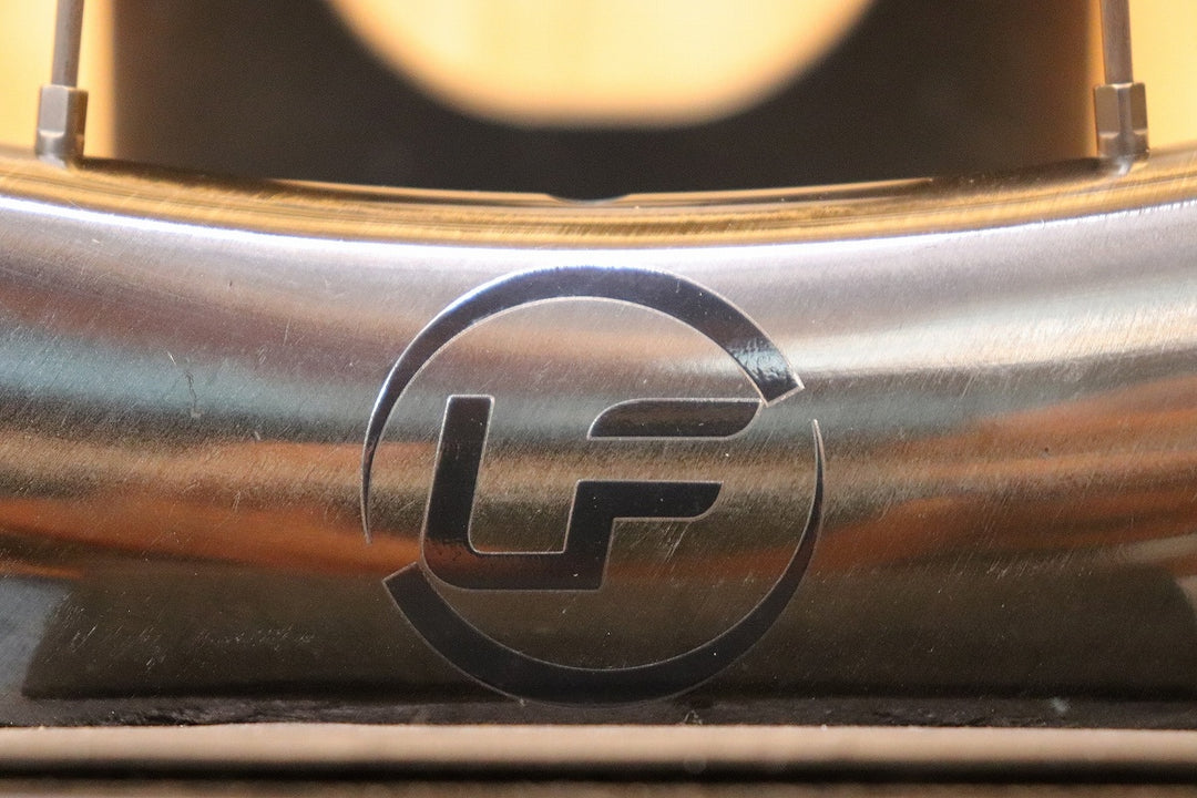 ライトファスト LIGHTFAST カーボン チューブレスレディ フロントホイール 【芦屋店】