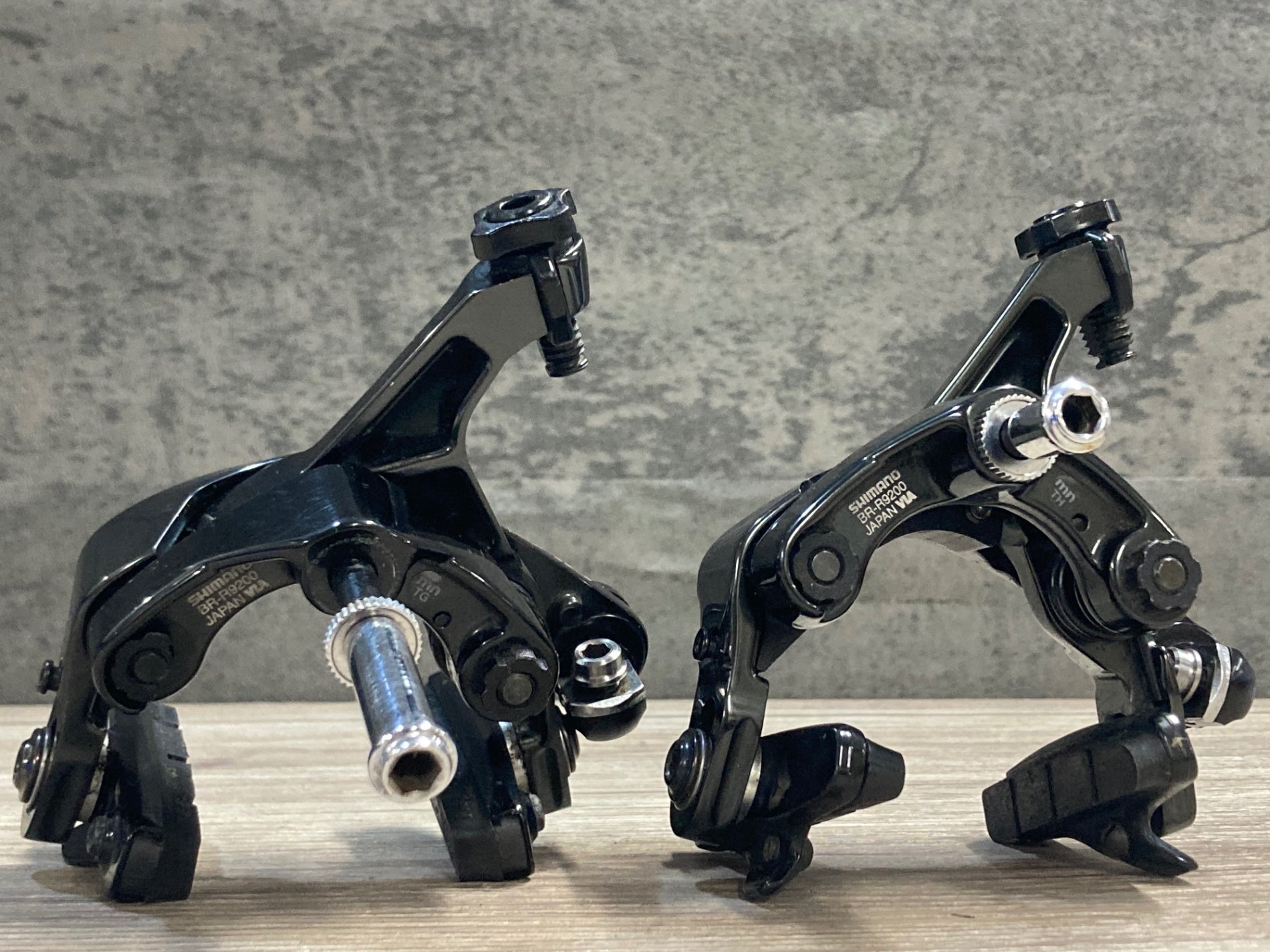 【新品未使用】DURA-ACE BR-R9200 前後セット KB156 シマノ SHIMANO デュラエース DURA-ACE BR-R9200 ブレーキ