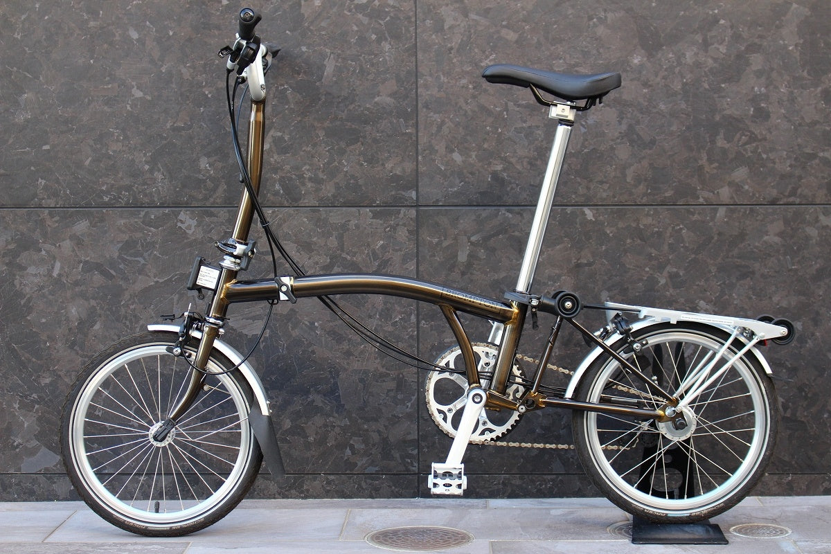 ブロンプトン BROMPTON M6R C Line Explore Mid 2022年モデル ブラックラッカー 16インチ 折り畳み 小径 –  BICI AMORE ONLINE STORE