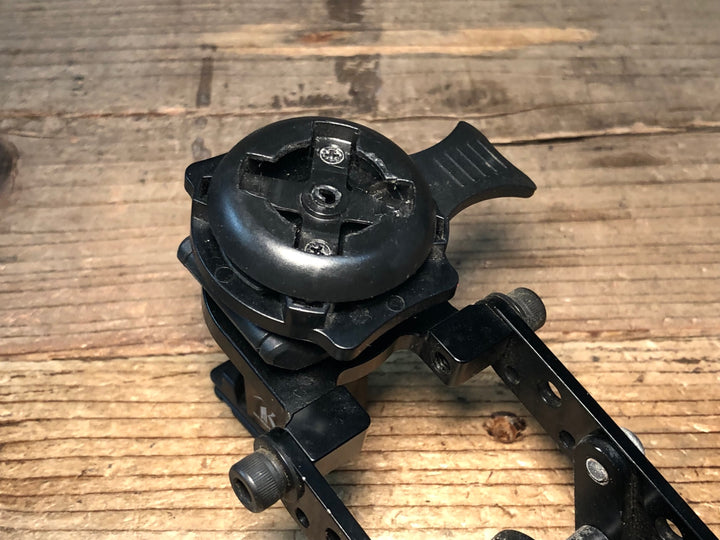 JU527 レックマウント REC-MOUNTS 両持ちサイコンマウント Φ31.8 レザイン キャットアイライトマウント ベル付き